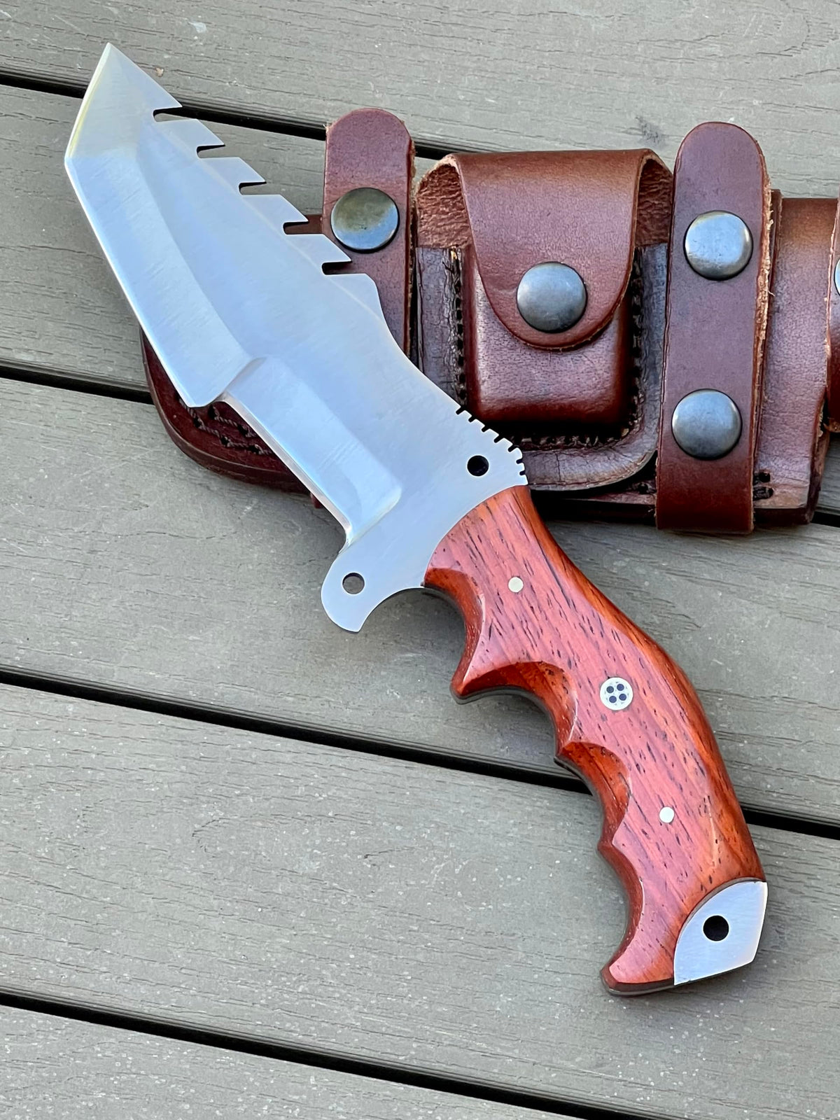 Poshland TR-1168 Custom Handmade Damascus Steel 10 Inches Tracker Knife - Perfect Grip walnut wood Handle (TR-2150)